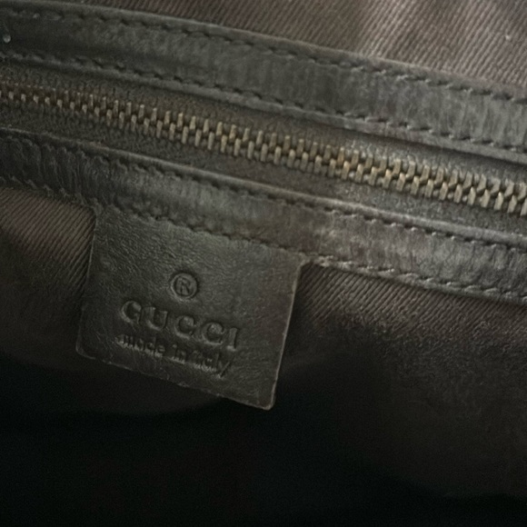 Genuine Gucci canvas leather trim in very good condition - Picture 3 of 6